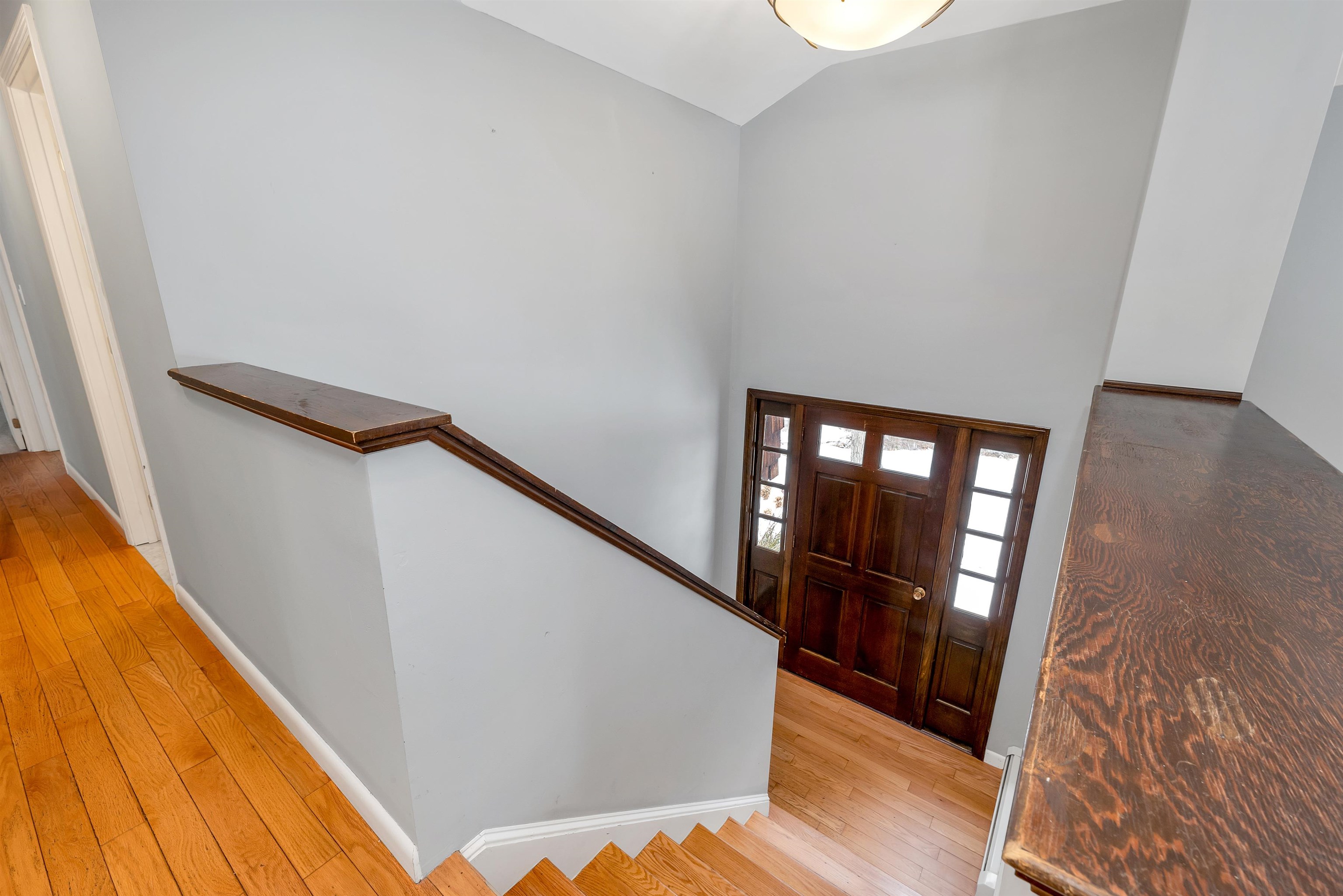 Gilford, New Hampshire 03249, United States, 3 Bedrooms Bedrooms, ,2 BathroomsBathrooms,Residential,Active,99984