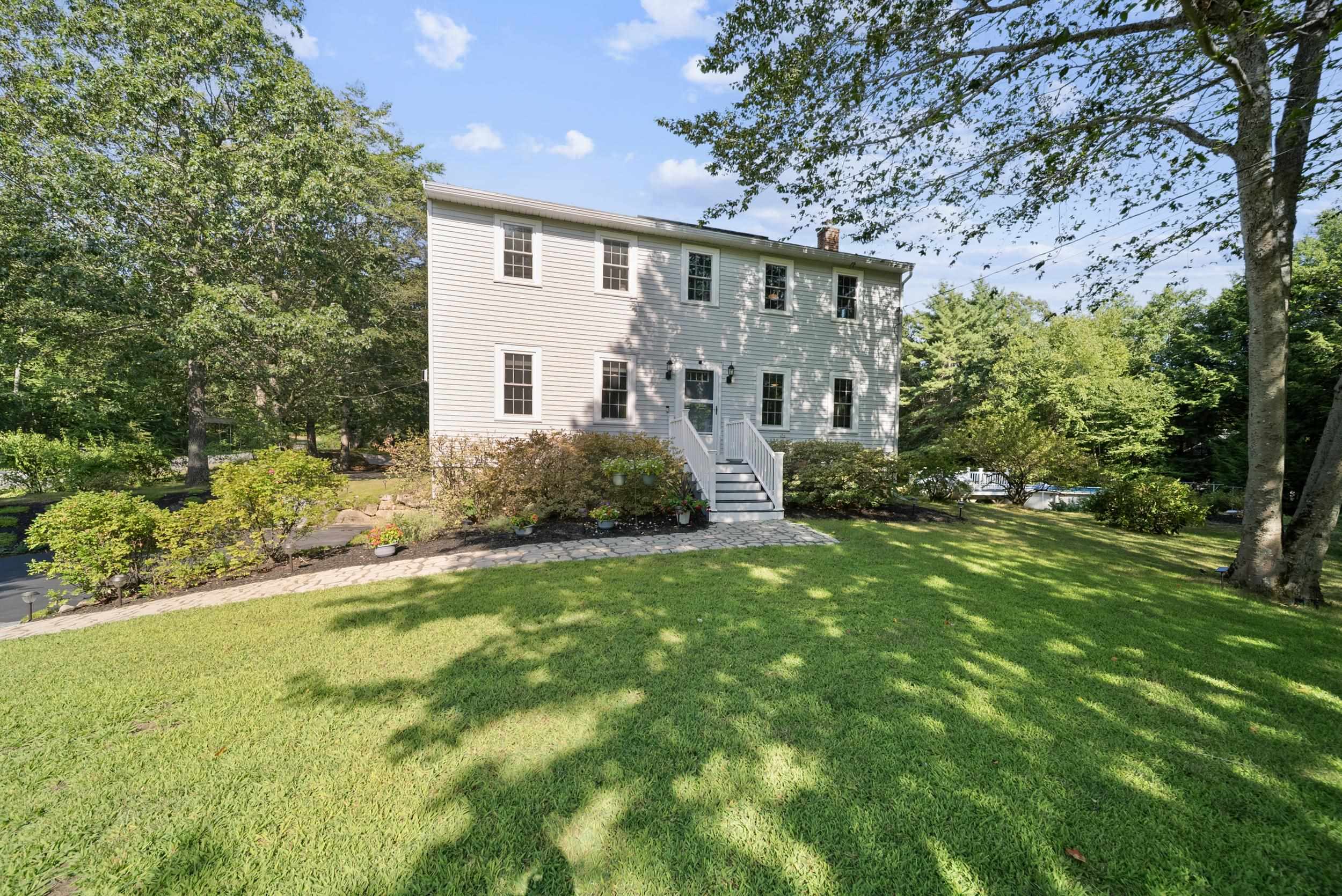 23 Holman Way
