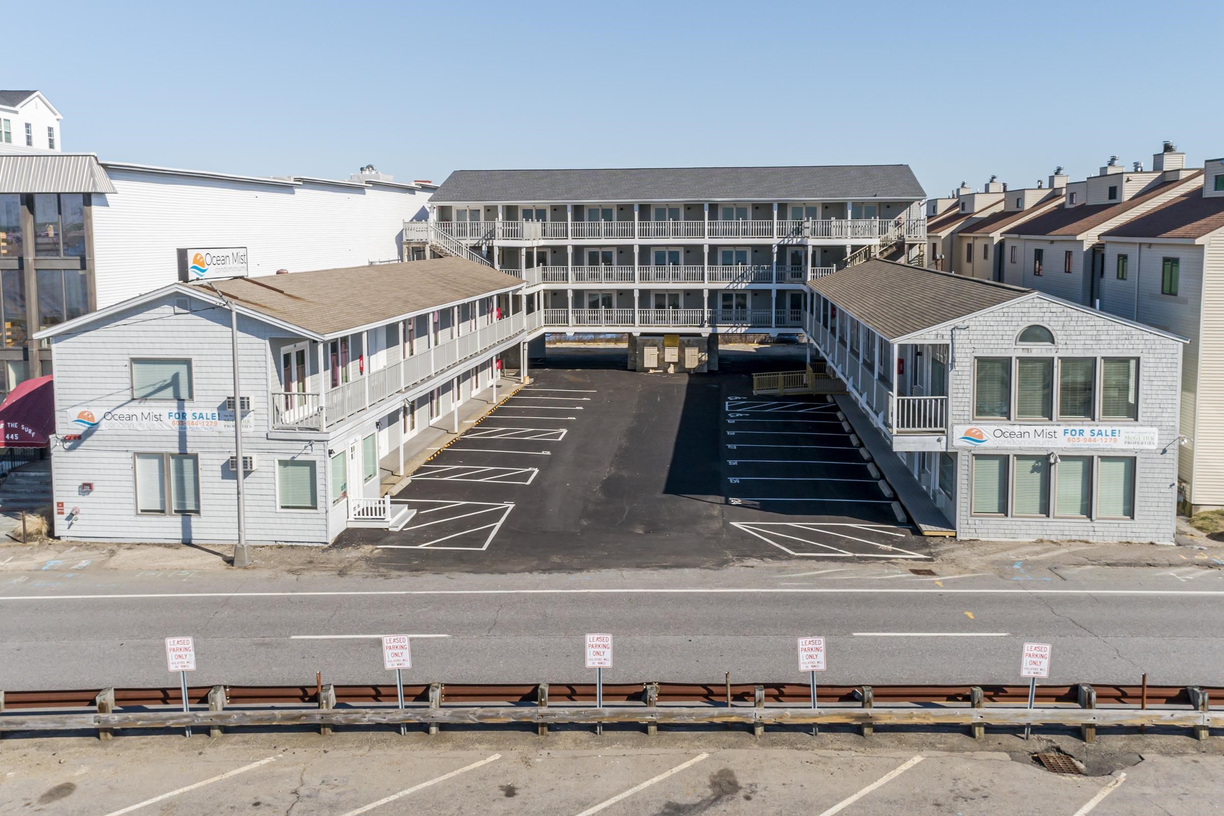 449 Ocean Boulevard 212