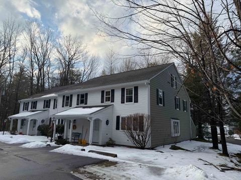 Photo of 4024 Harbor Way #24, Wolfeboro, NH 03894 (MLS # 5075800)