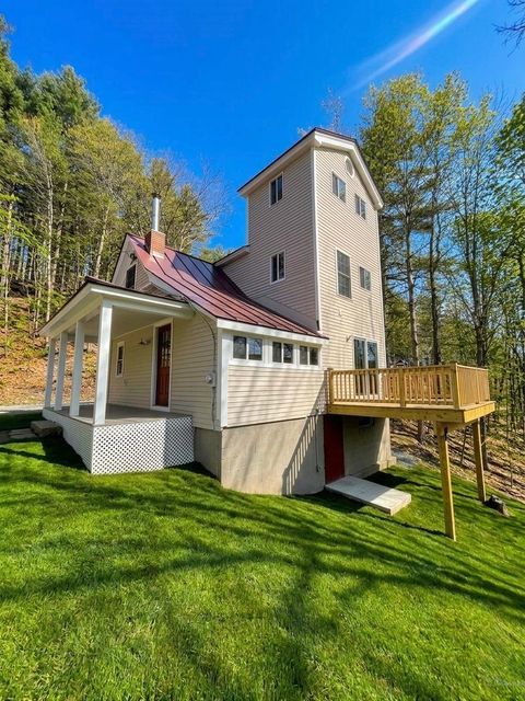 27 Granite Street Peterborough NH 03458