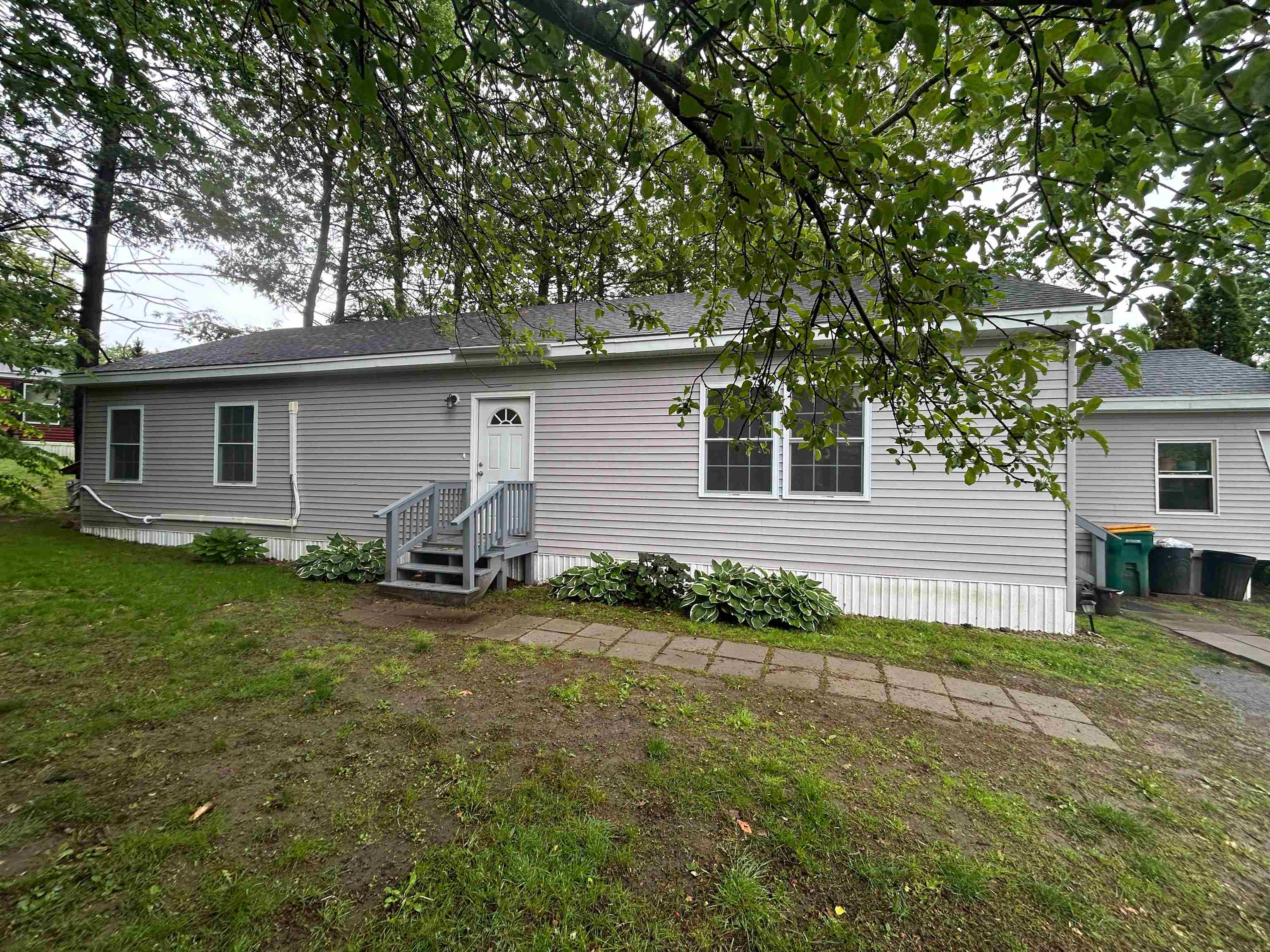 17 South Fuchsia Drive