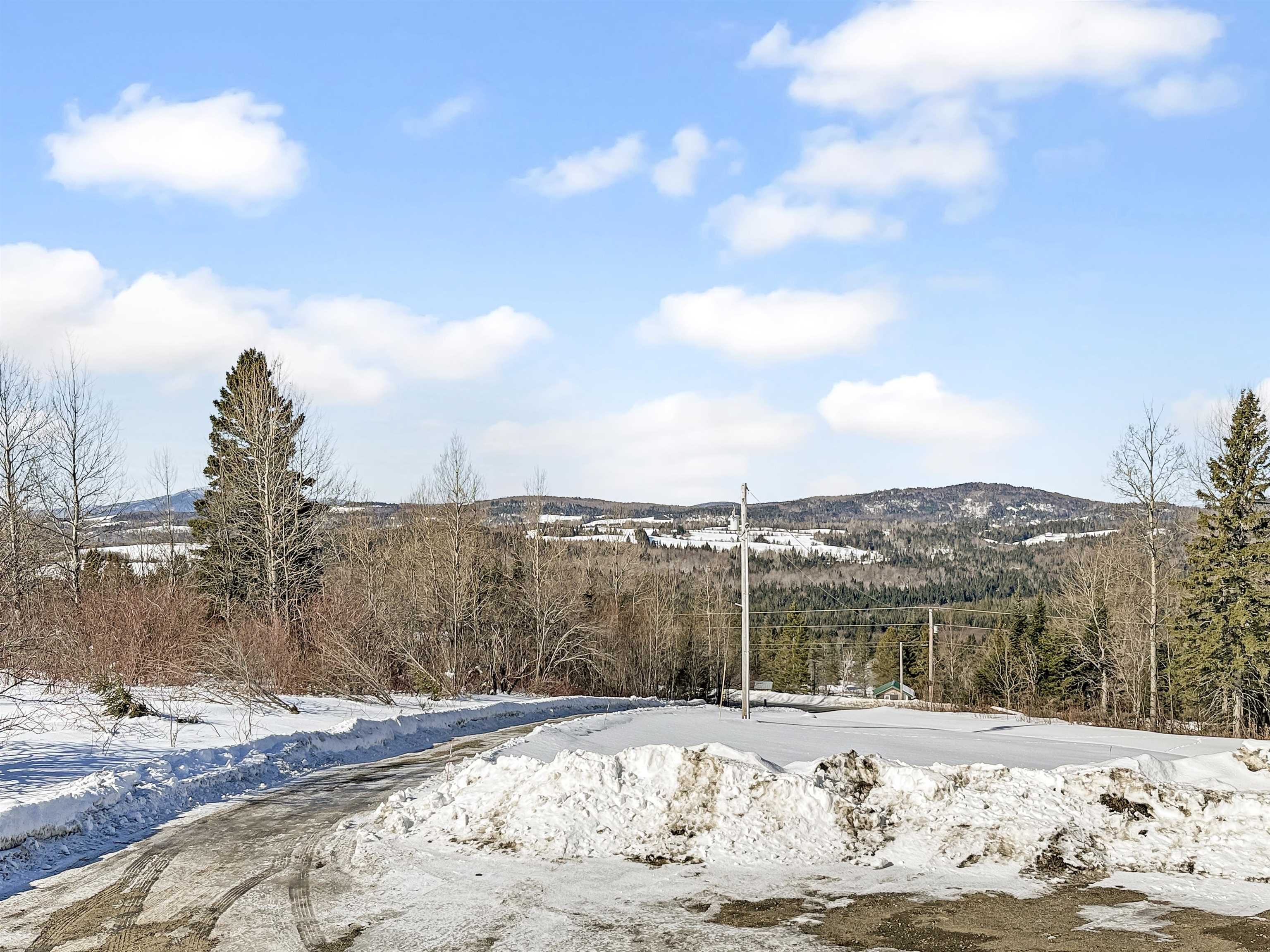 706 Diamond Pond Road