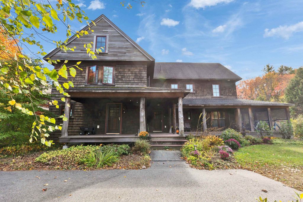 Photo of 100 Steele Road, Peterborough, NH 03458 (MLS # 5066922)