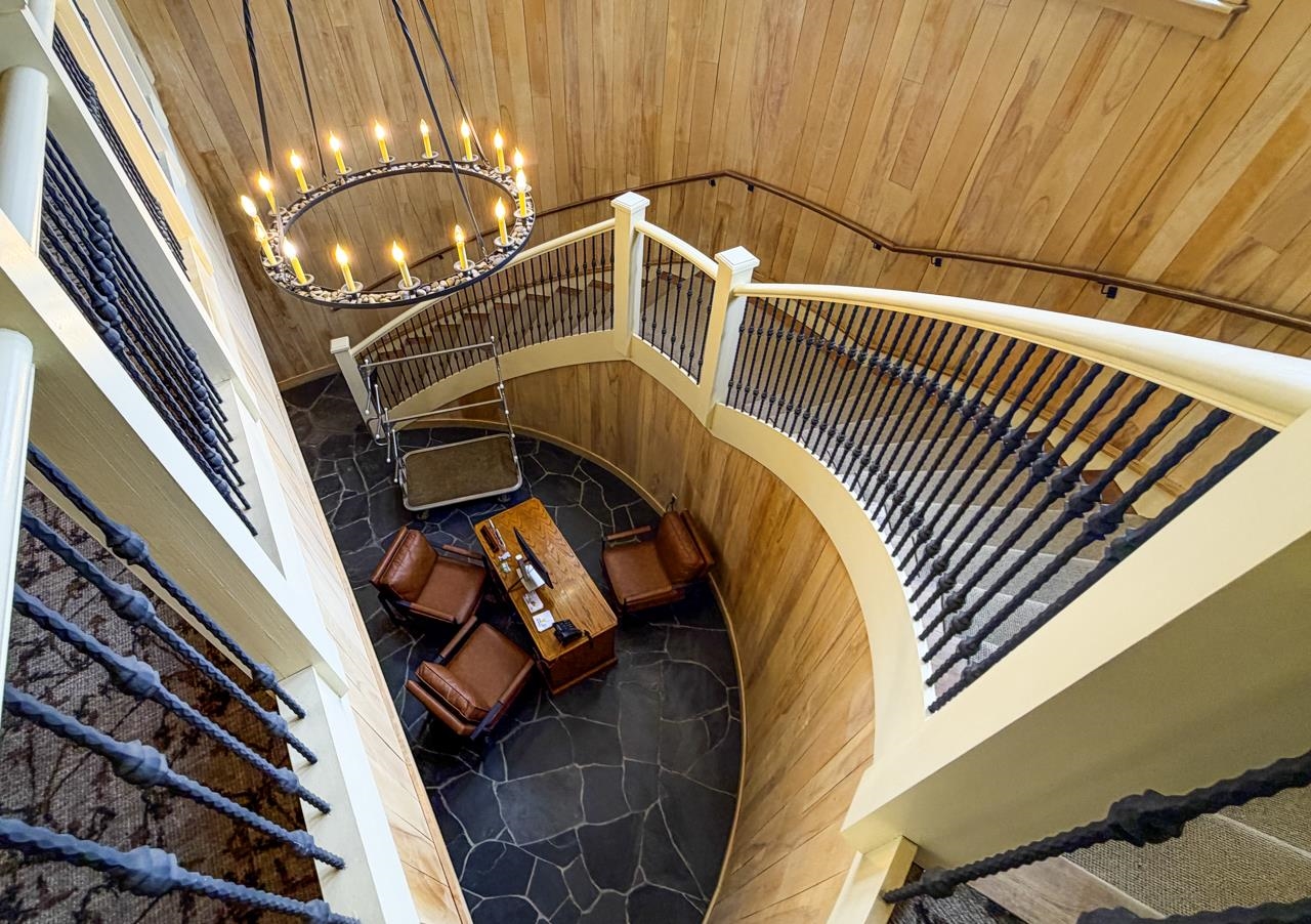 102 Forest Drive 407 (Lockout 405) Interval IV