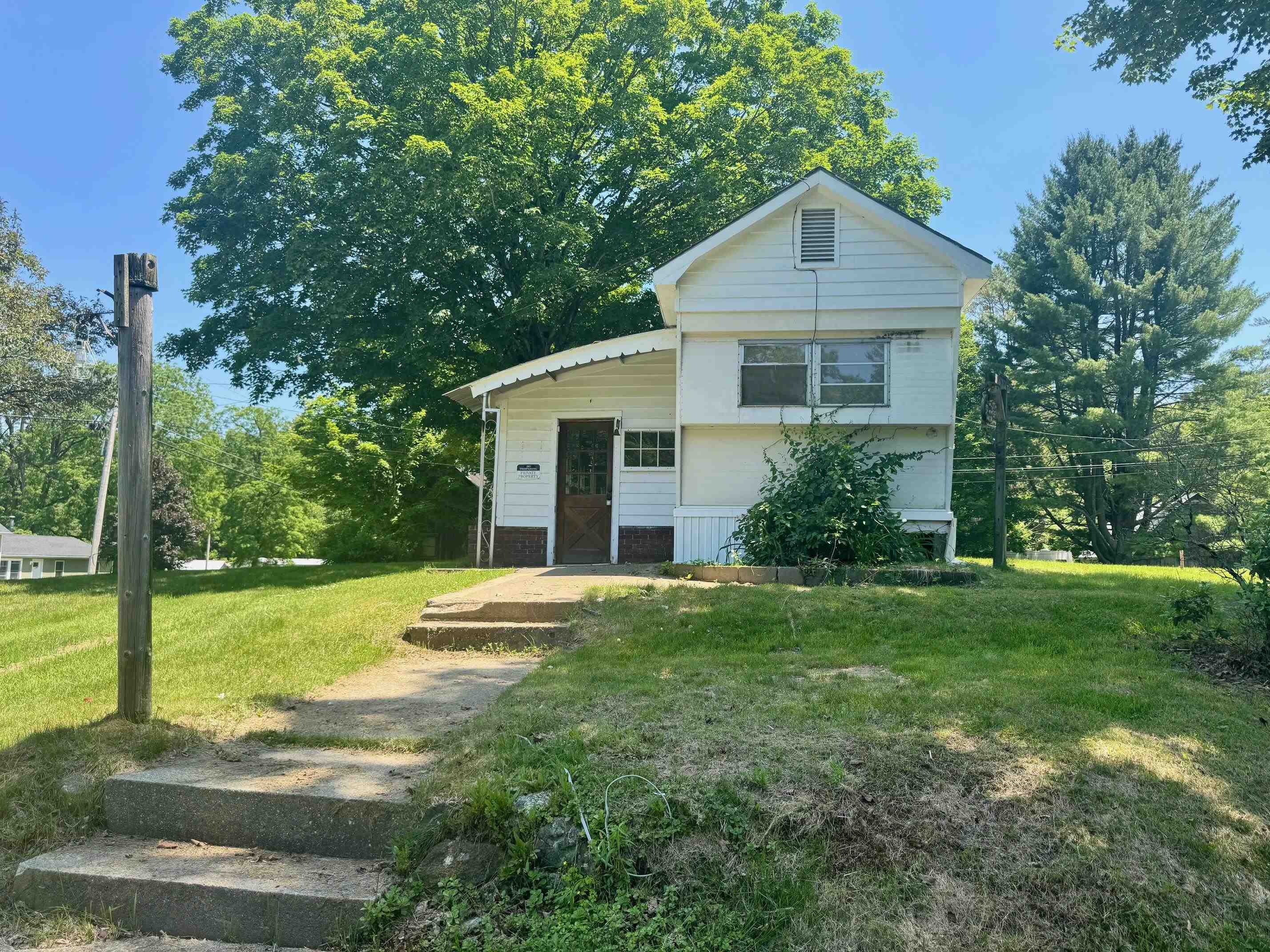 142 Back Ashuelot Road