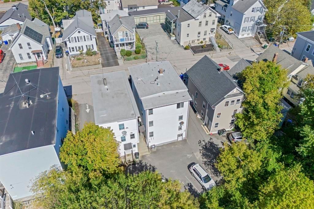 Photo of 377383 Manchester Street, Manchester, NH 03103 (MLS # 5082090)