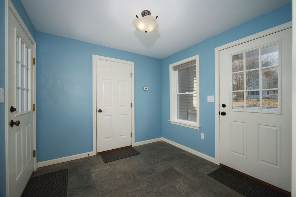 Photo of 7 Cinnamon Ridge Road, Somersworth, NH 03878 (MLS # 5081416)