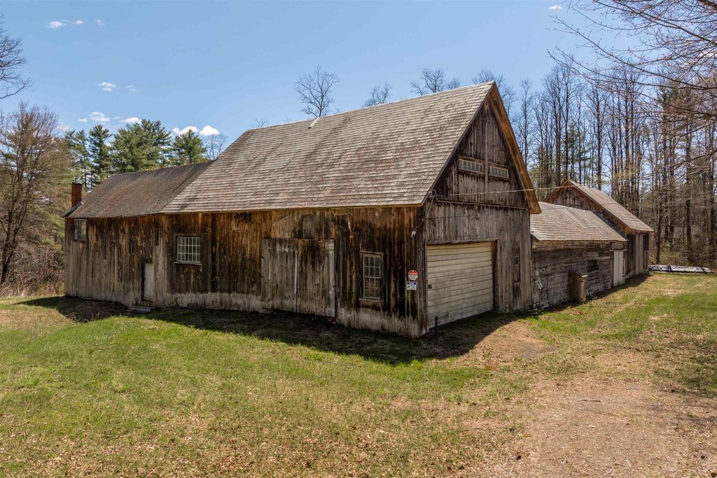 Photo of 1467 Route 12A, Plainfield, NH 03781 (MLS # 5085645)