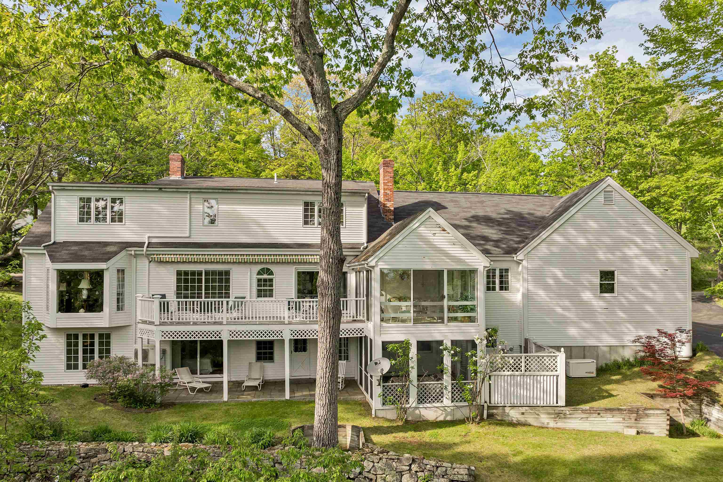 14 Spring Hill Road