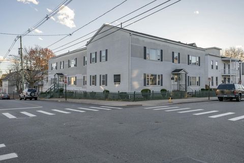 395 Lake Avenue Manchester NH 03103