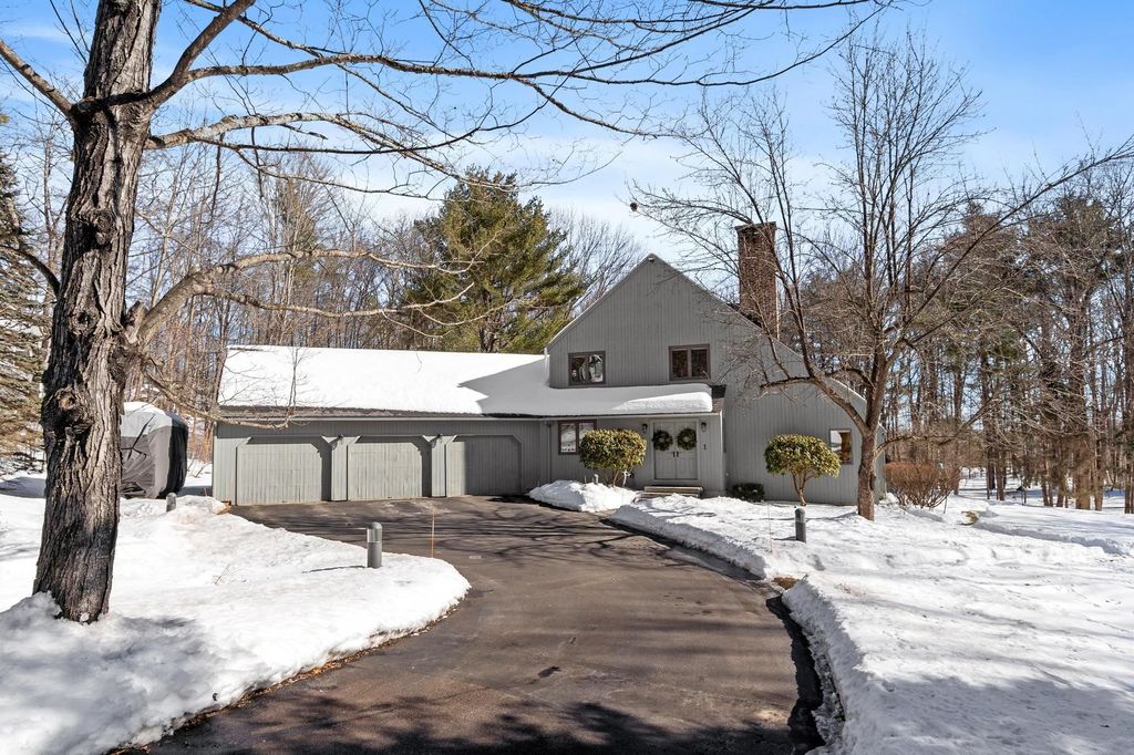 Photo of 1 Dalkeith Road, Hollis, NH 03049 (MLS # 5076920)