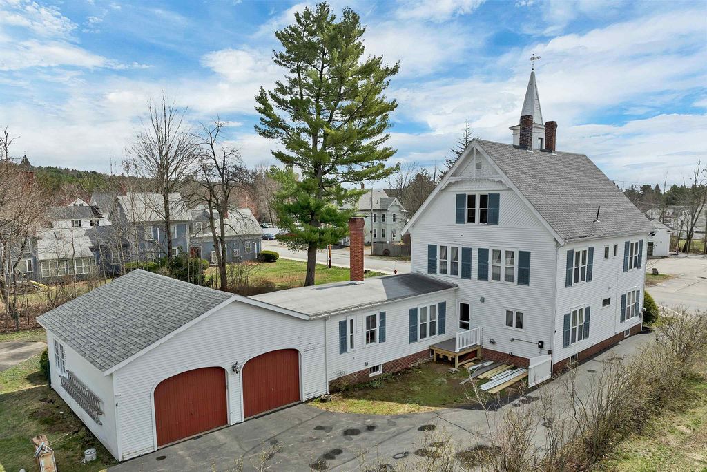 Photo of 19 Church Street, Alton, NH 03809 (MLS # 5084860)