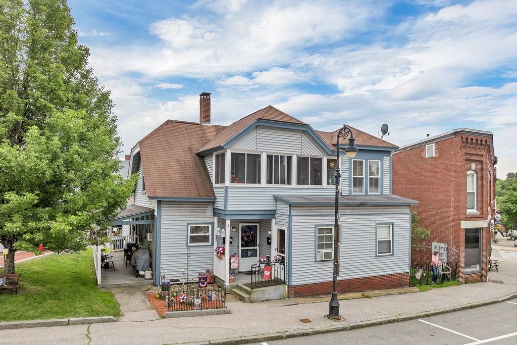 Photo of 163165 Main Street, Pembroke, NH 03275 (MLS # 5086927)