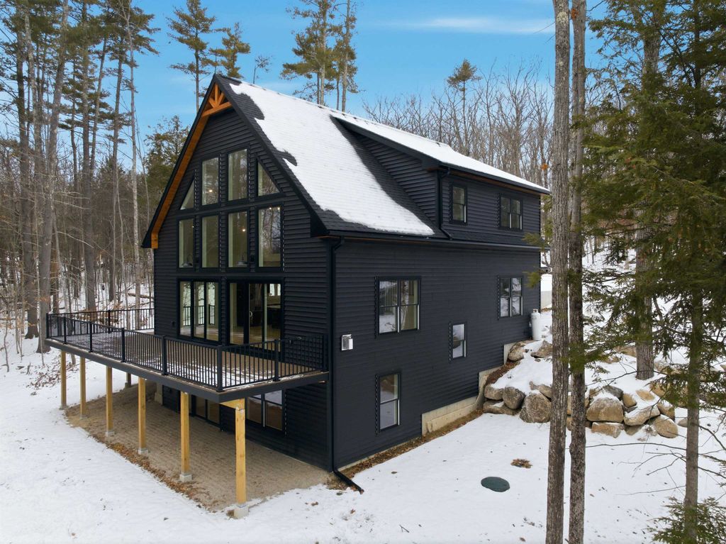 Photo of 2 Jordan Way, Tuftonboro, NH 03816 (MLS # 5073275)