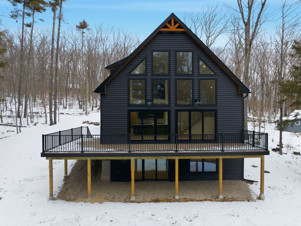 Photo of 2 Jordan Way, Tuftonboro, NH 03816 (MLS # 5073275)