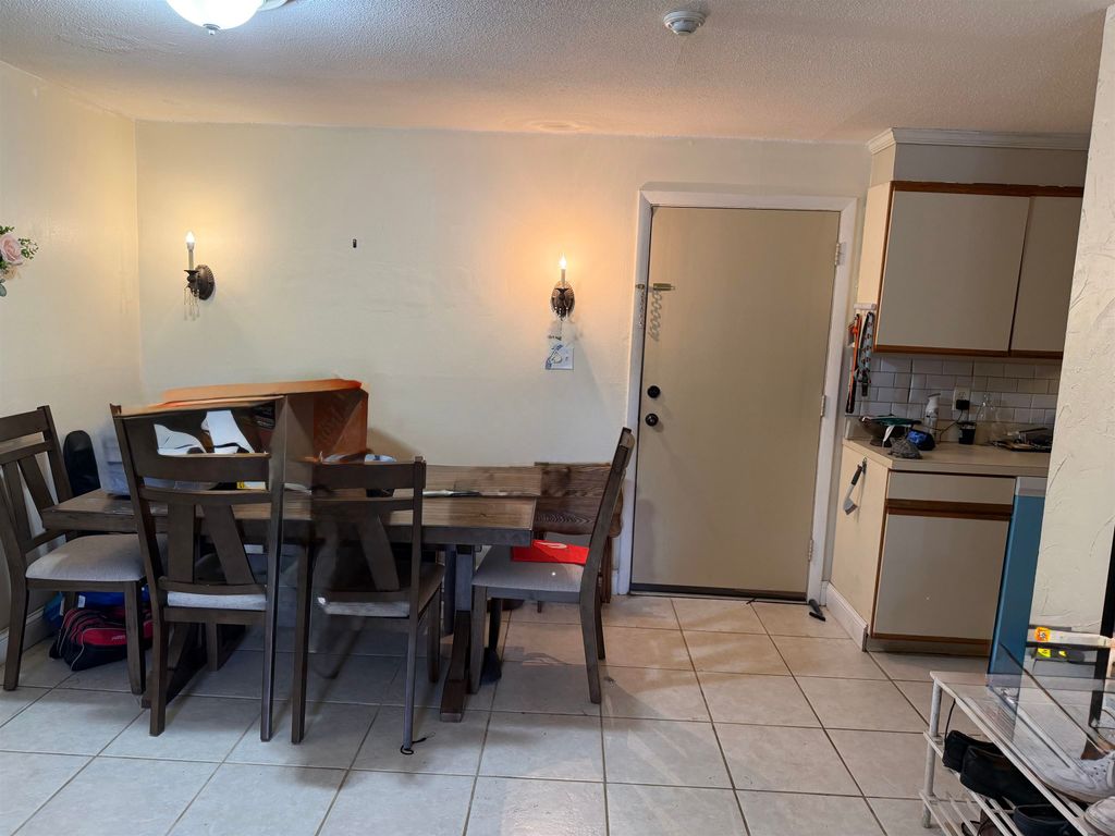 Photo of 7 Lancelot Court #8, Salem, NH 03079 (MLS # 5084896)