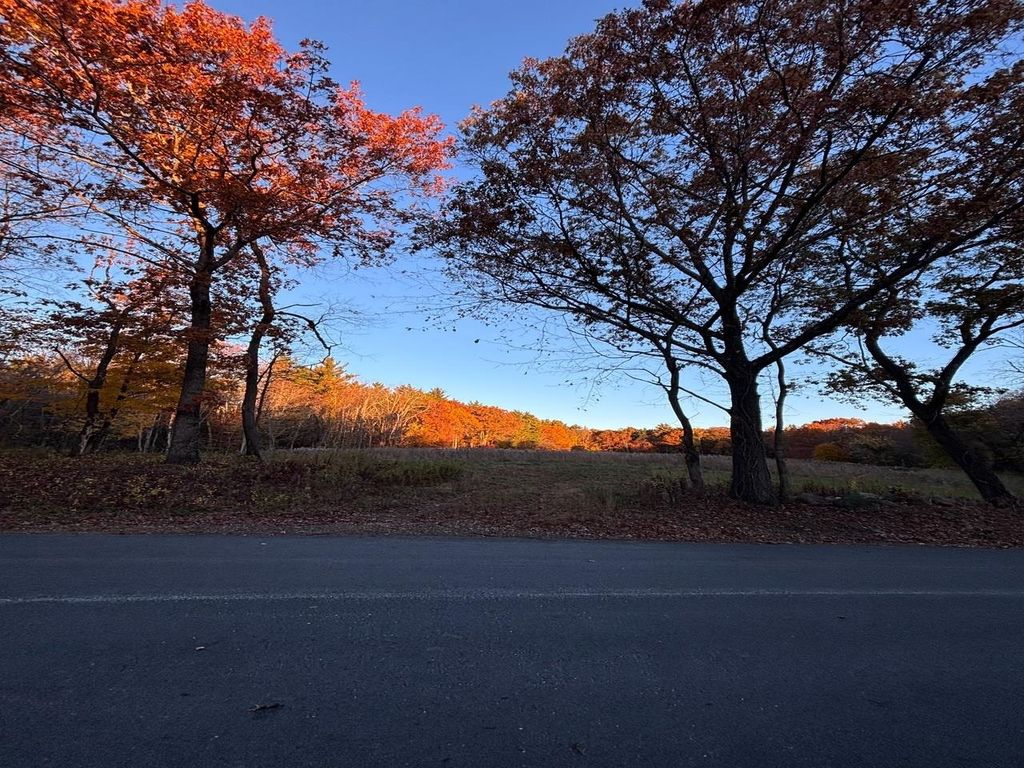 Photo of 7056 Mack Hill Road, Amherst, NH 03031 (MLS # 5067453)