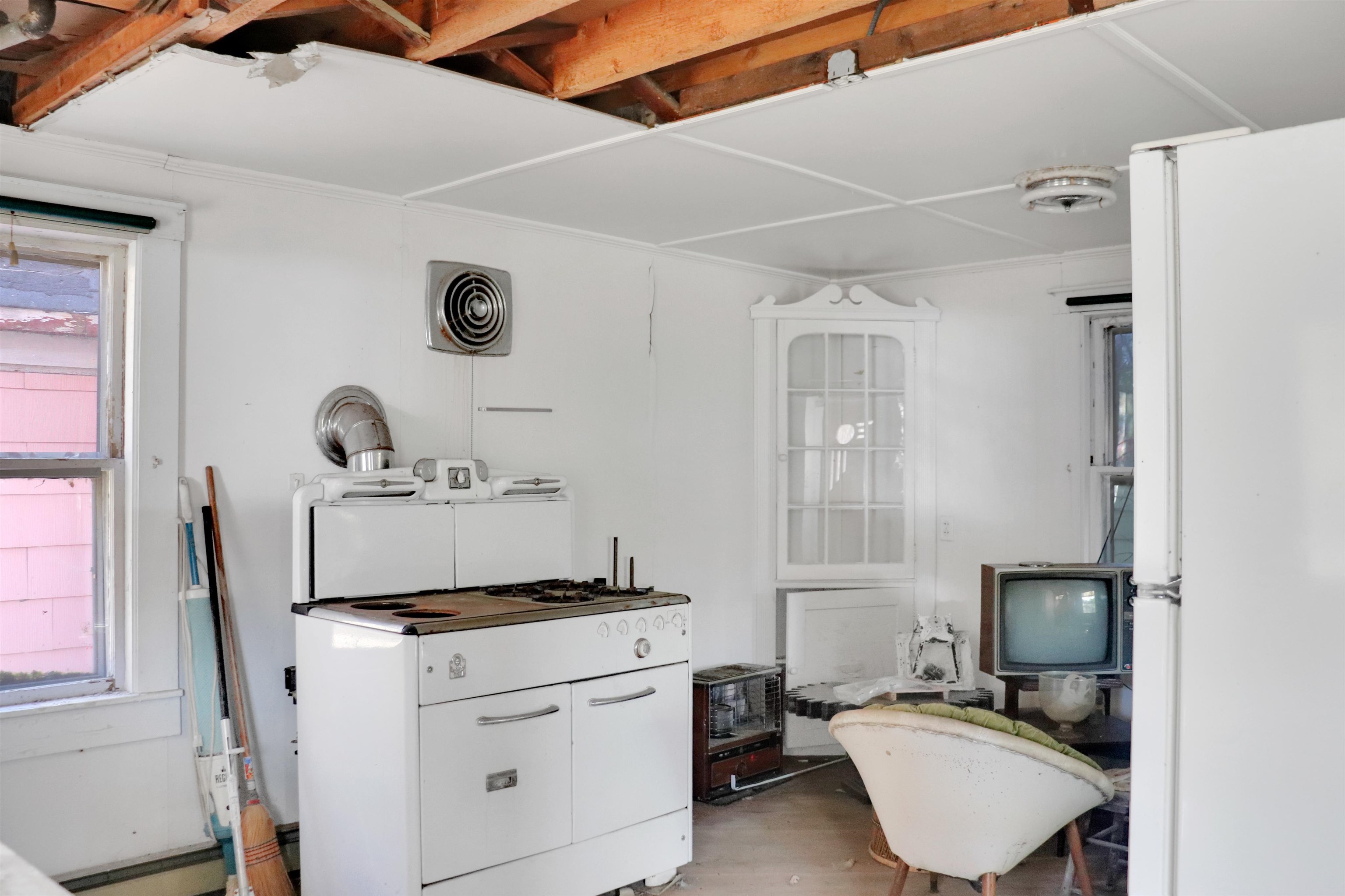 Gorham, New Hampshire 03581, United States, 2 Bedrooms Bedrooms, ,1 BathroomBathrooms,Residential,Active,37173