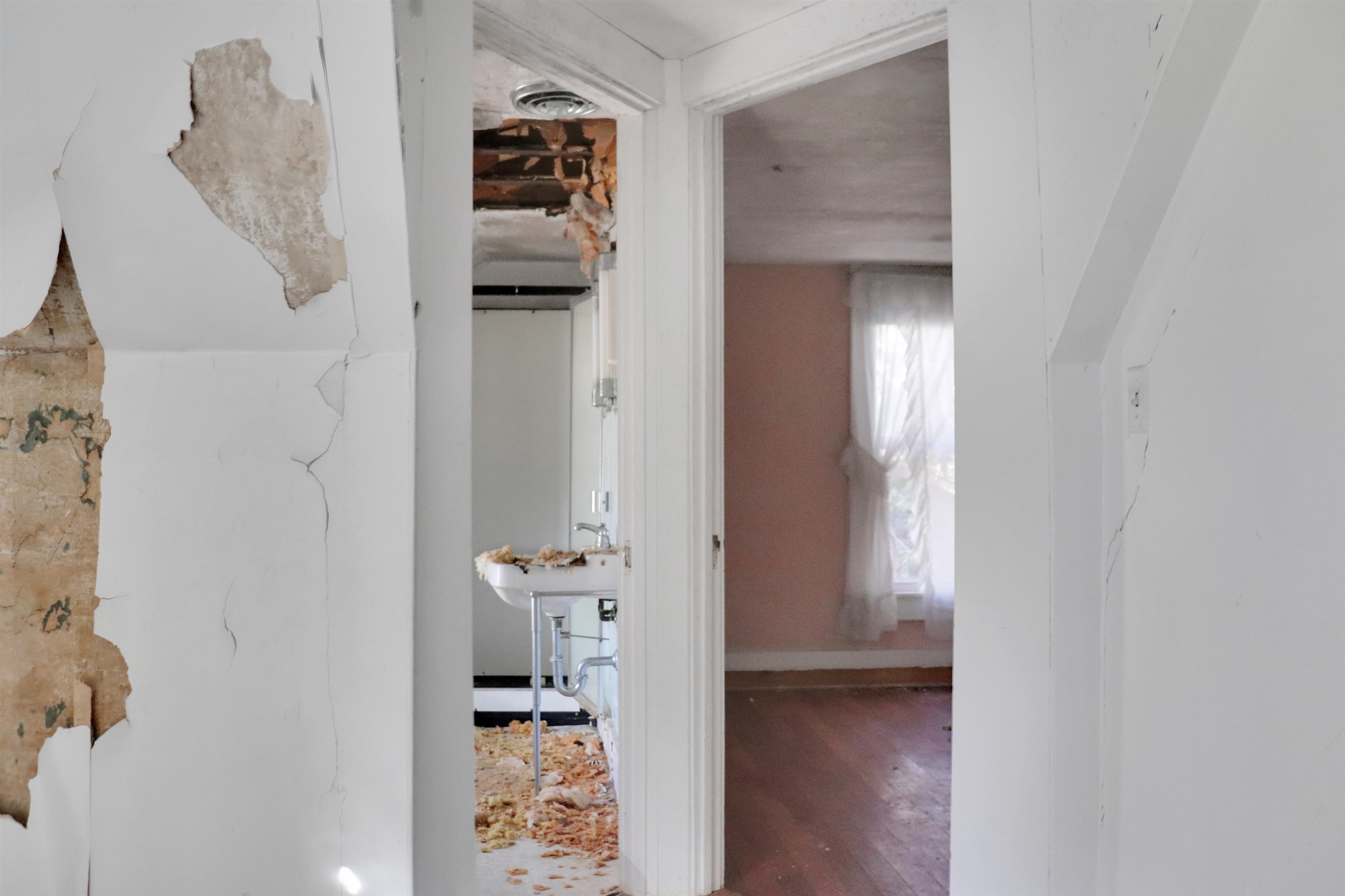 Gorham, New Hampshire 03581, United States, 2 Bedrooms Bedrooms, ,1 BathroomBathrooms,Residential,Active,37173