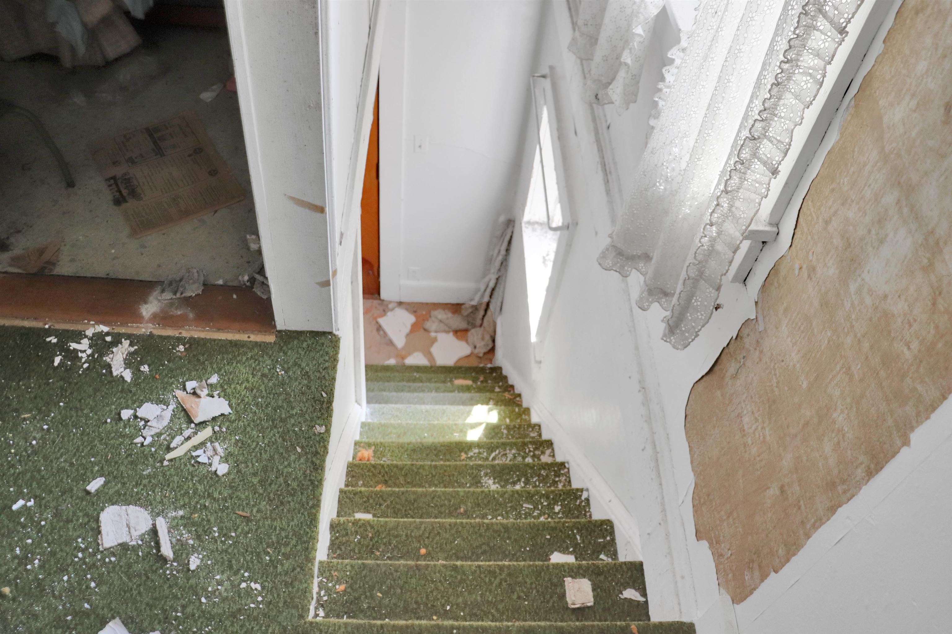 Gorham, New Hampshire 03581, United States, 2 Bedrooms Bedrooms, ,1 BathroomBathrooms,Residential,Active,37173