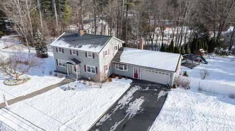 54 Dunbarton Drive Nashua NH 03063