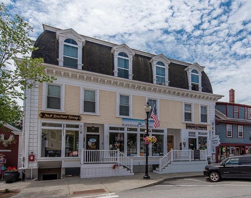 Photo of 24 Central Square, Bristol, NH 03222 (MLS # 5073191)