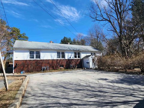 73-75 Lucille Street Manchester NH 03103