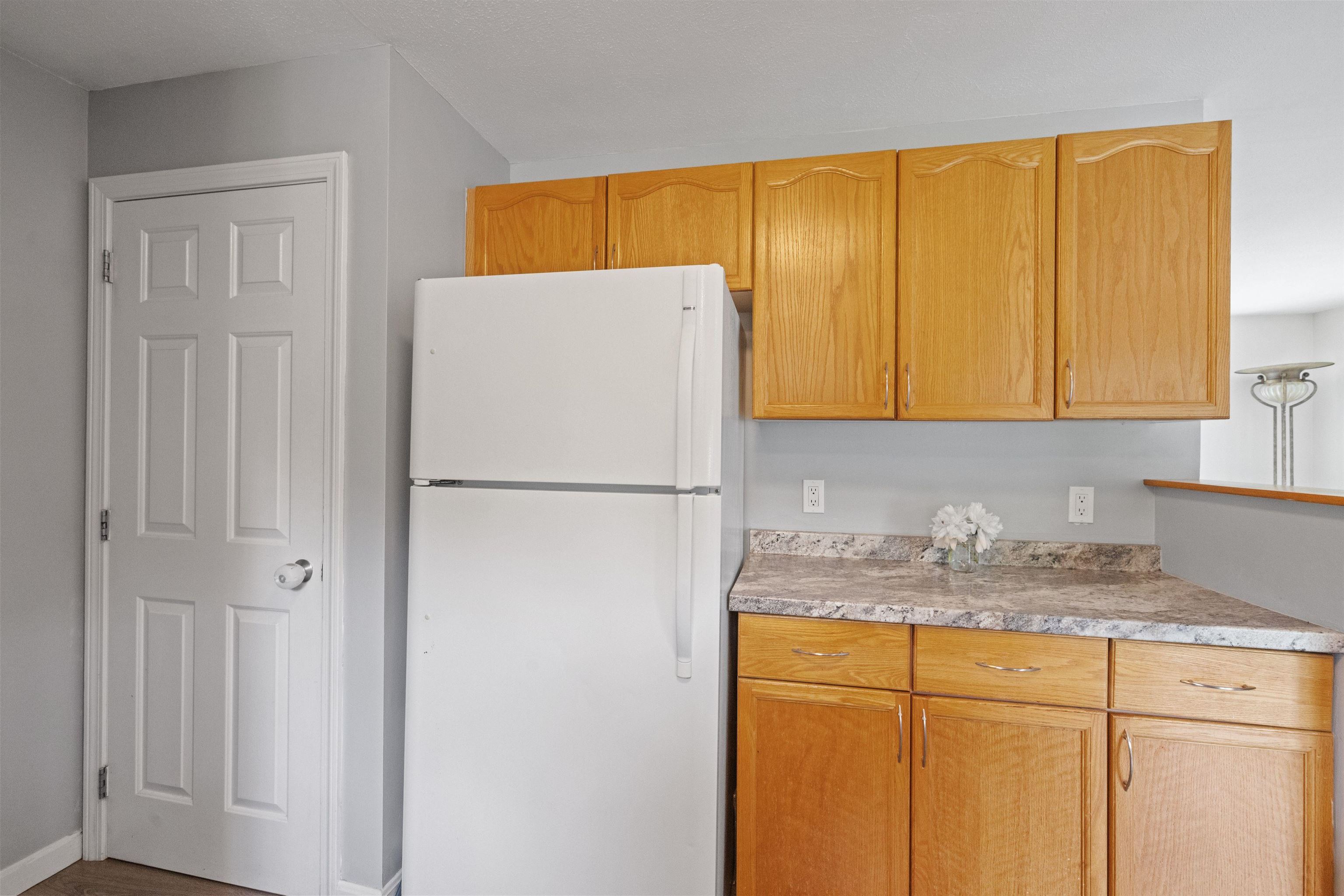 Goffstown, New Hampshire 03045, United States, 2 Bedrooms Bedrooms, ,2 BathroomsBathrooms,Residential,Pending,153856