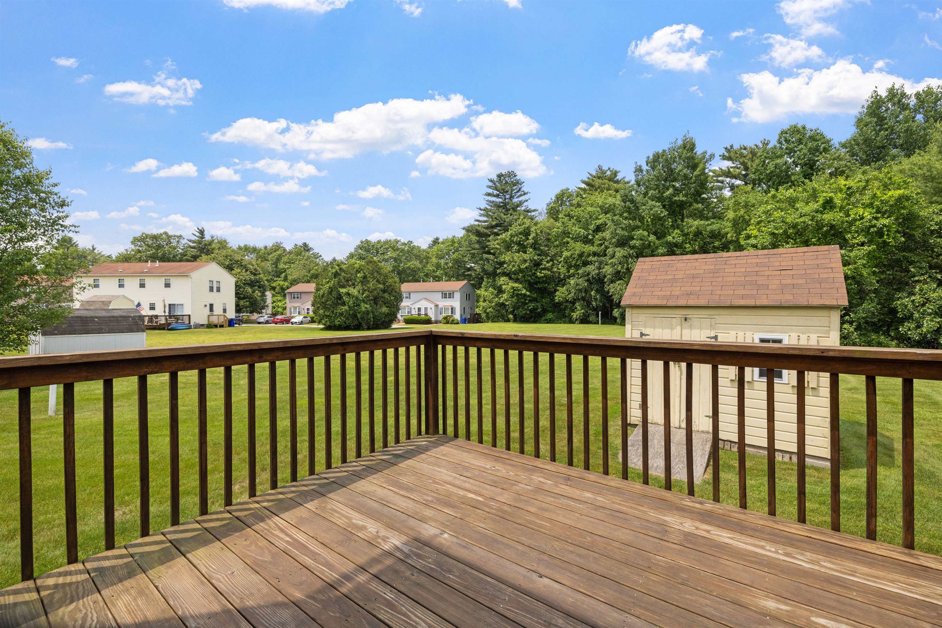 Goffstown, New Hampshire 03045, United States, 2 Bedrooms Bedrooms, ,2 BathroomsBathrooms,Residential,Pending,153856