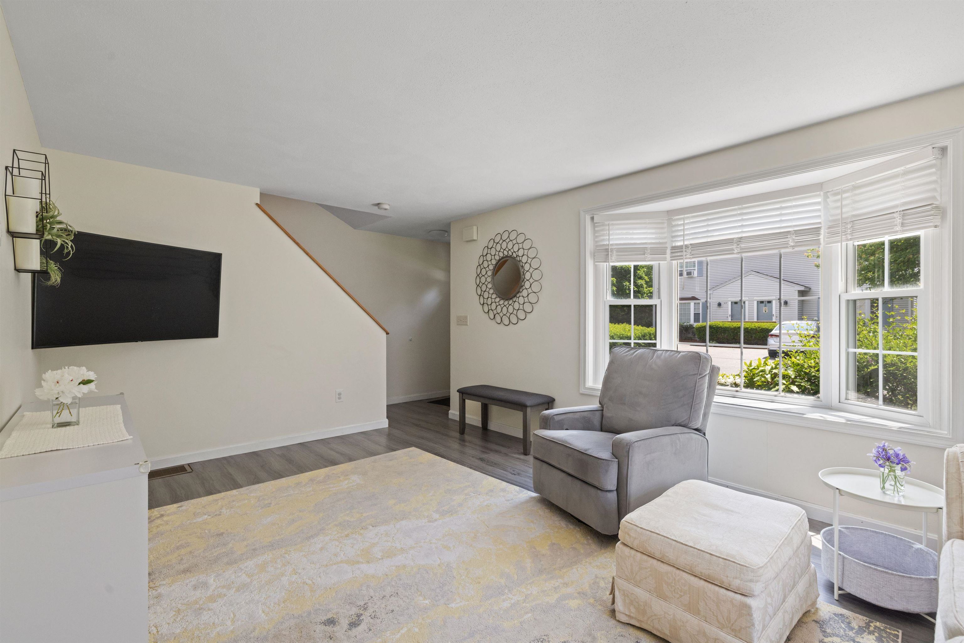 Goffstown, New Hampshire 03045, United States, 2 Bedrooms Bedrooms, ,2 BathroomsBathrooms,Residential,Pending,153856