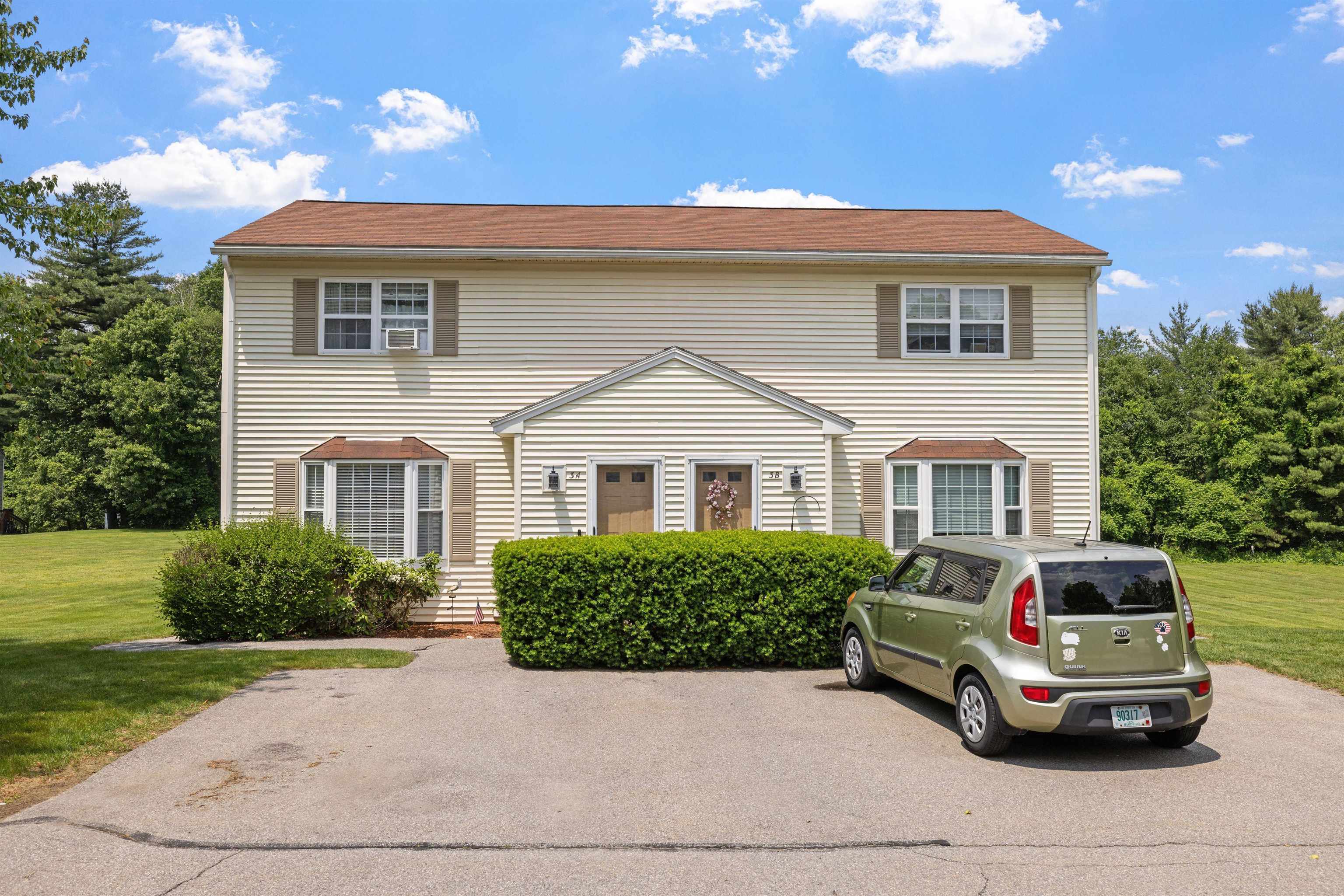 Goffstown, New Hampshire 03045, United States, 2 Bedrooms Bedrooms, ,2 BathroomsBathrooms,Residential,Pending,153856