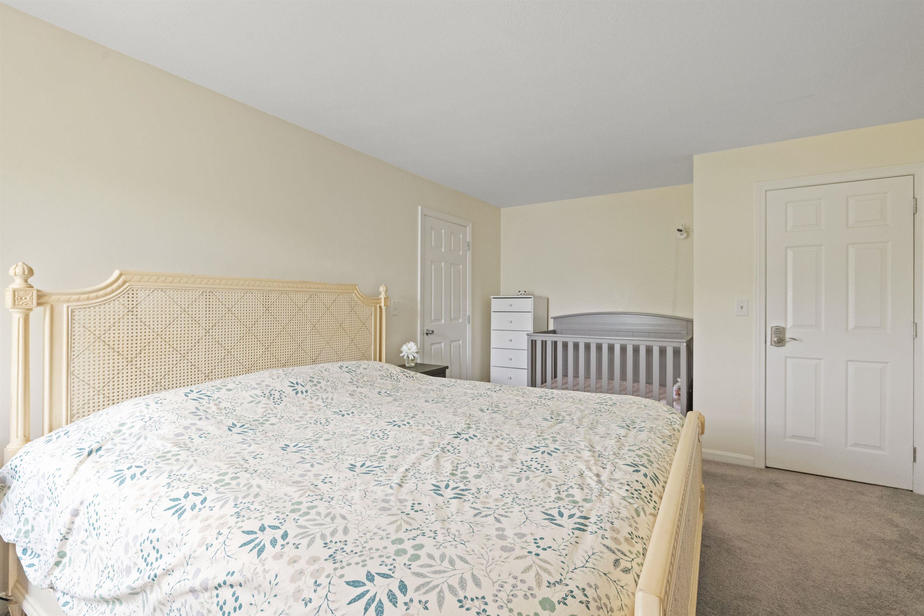 Goffstown, New Hampshire 03045, United States, 2 Bedrooms Bedrooms, ,2 BathroomsBathrooms,Residential,Pending,153856