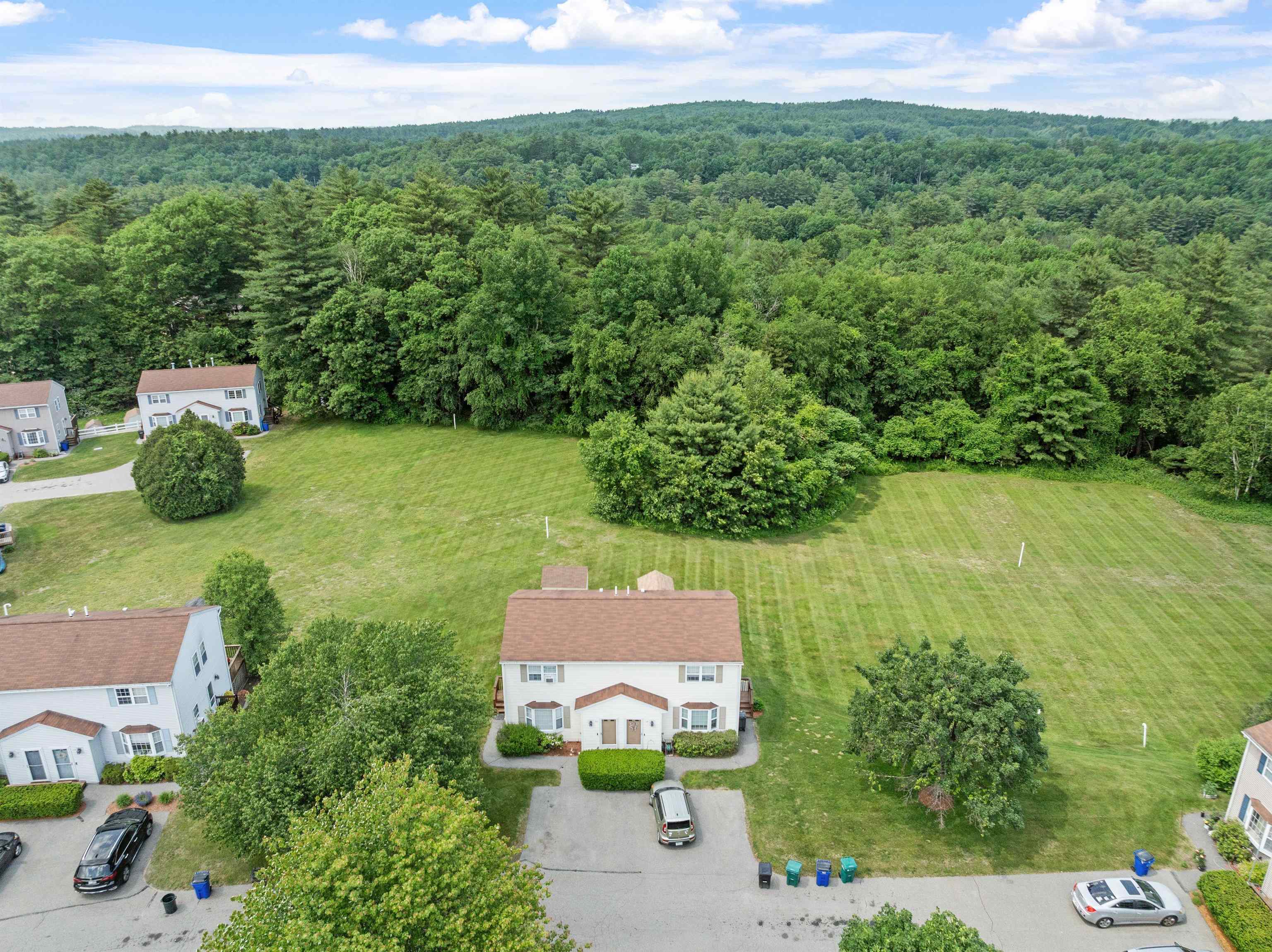 Goffstown, New Hampshire 03045, United States, 2 Bedrooms Bedrooms, ,2 BathroomsBathrooms,Residential,Pending,153856