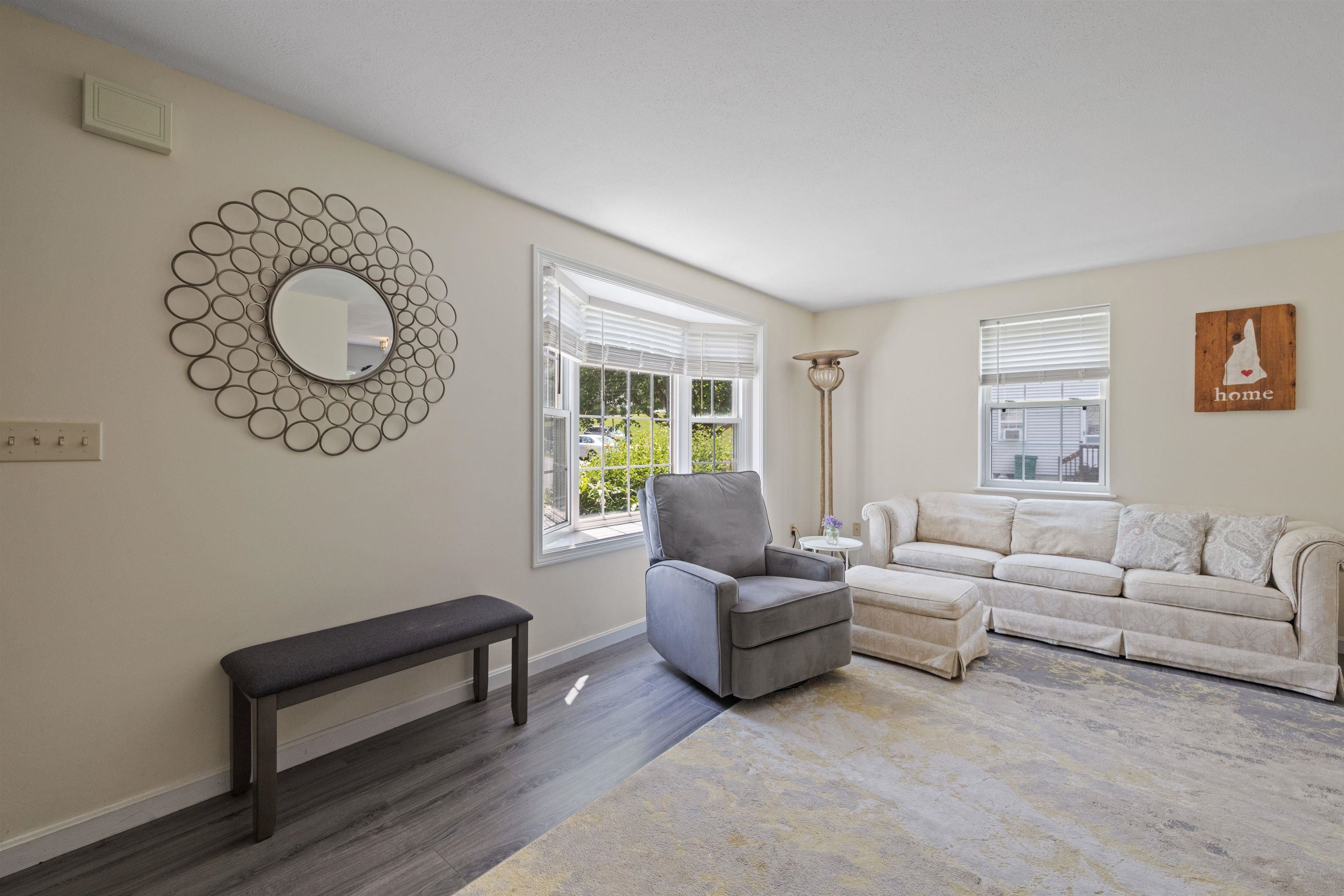 Goffstown, New Hampshire 03045, United States, 2 Bedrooms Bedrooms, ,2 BathroomsBathrooms,Residential,Pending,153856