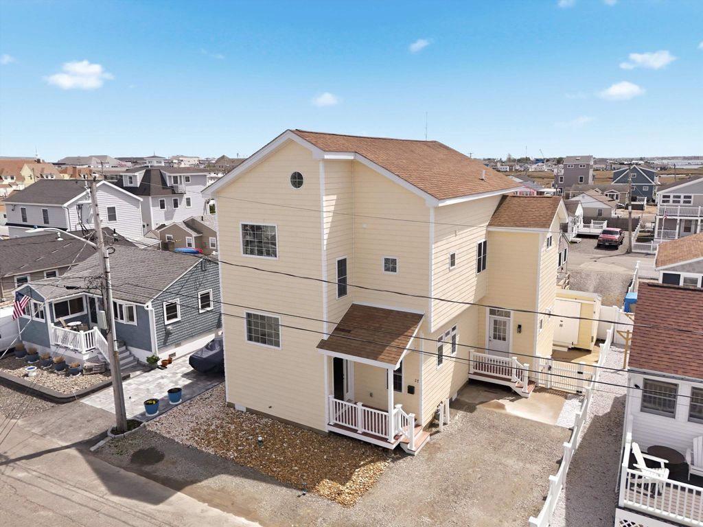 Photo of 27 Bittersweet Lane, Hampton, NH 03842 (MLS # 5090016)