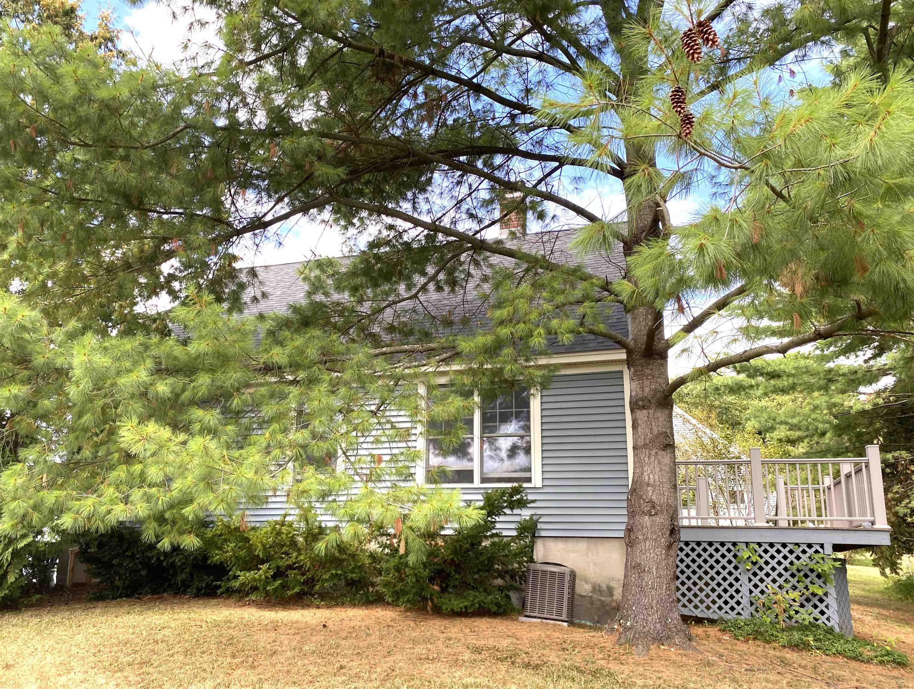 Middlebury, Vermont 05753, United States, 2 Bedrooms Bedrooms, ,1 BathroomBathrooms,Residential,Pending,201146