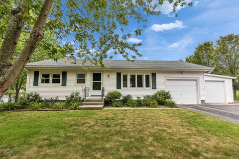 Photo of 75 Melendy Road, Hudson, NH 03051 (MLS # 5052006) Photo of 75 Melendy Road, Hudson, NH 03051 (MLS # 5052006)