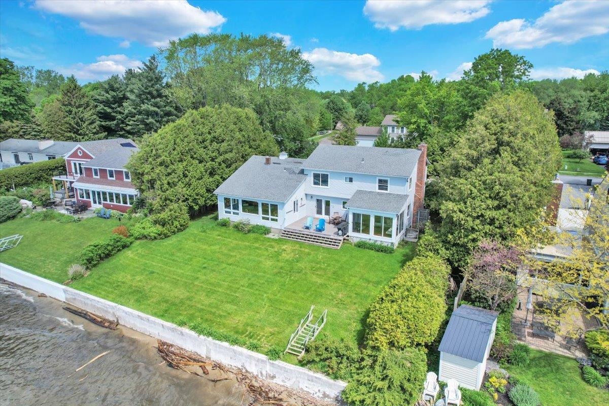 283 Appletree Point Road