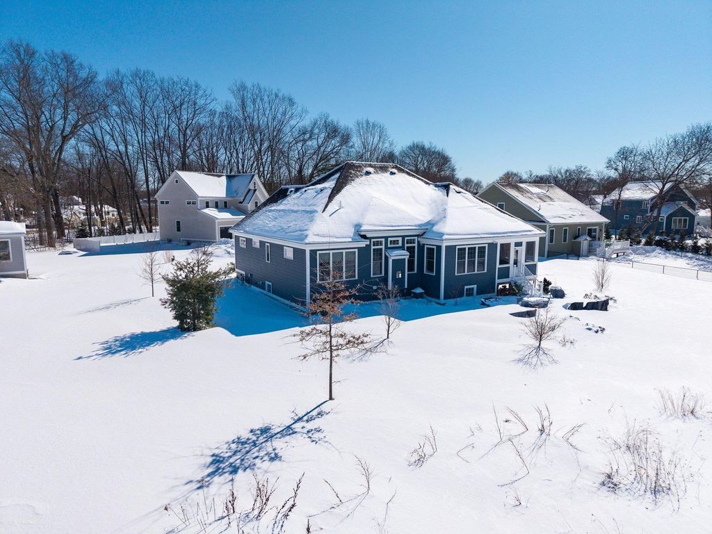 Photo of 8 Thistle Way, Exeter, NH 03833 (MLS # 5077634)