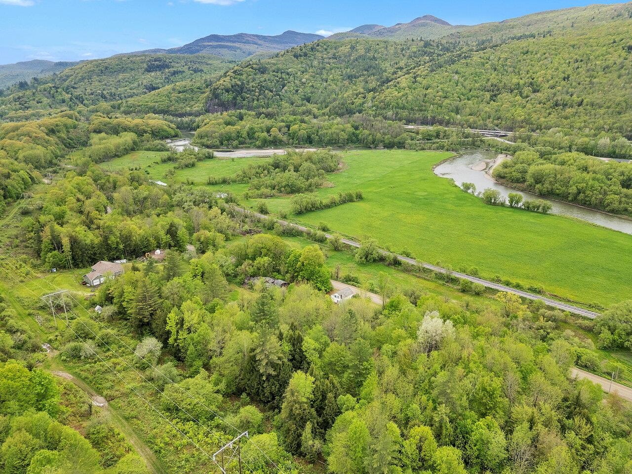 3567 River Road