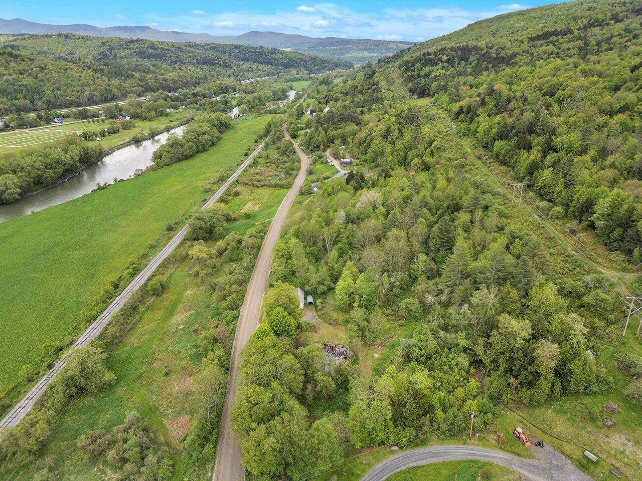 3567 River Road