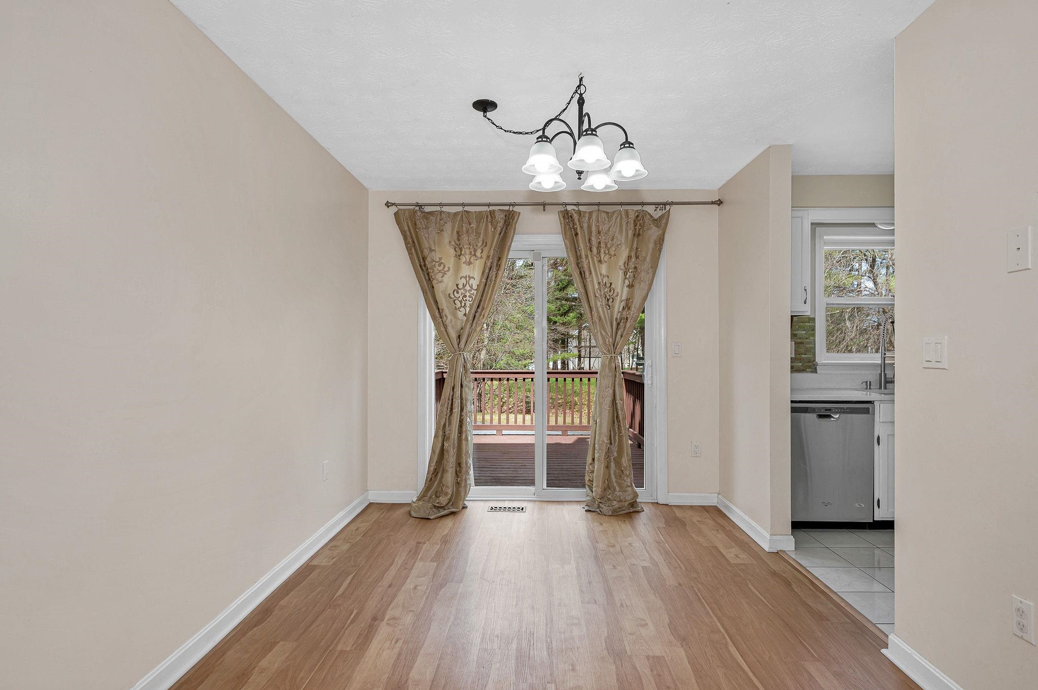64 Cadogan Way