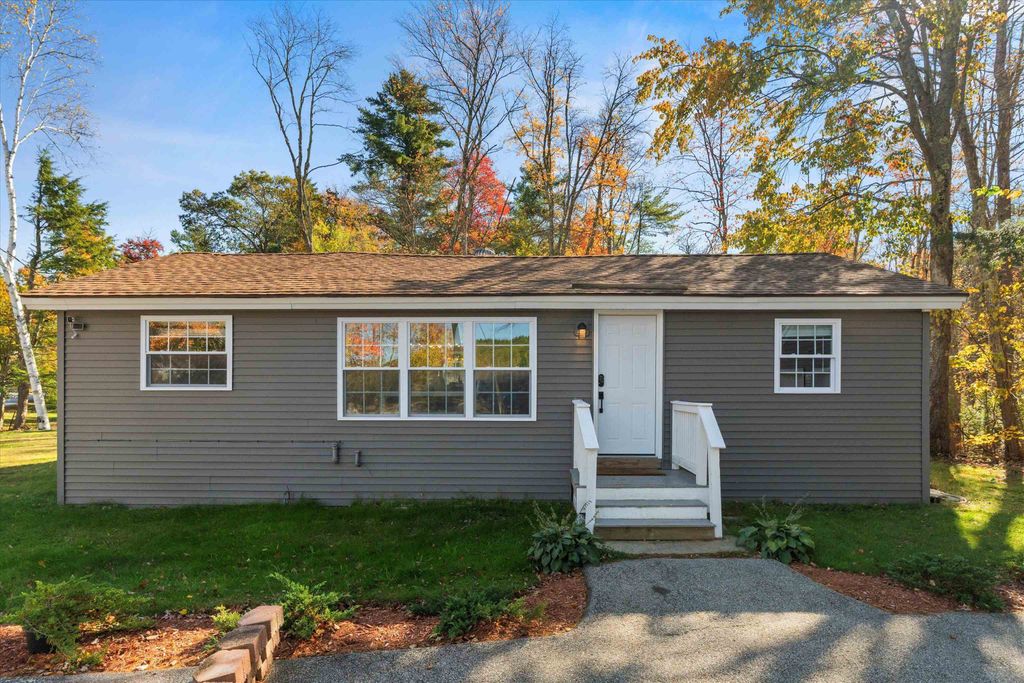 Photo of 16 Gorham Drive, Dunbarton, NH 03046 (MLS # 5066796)