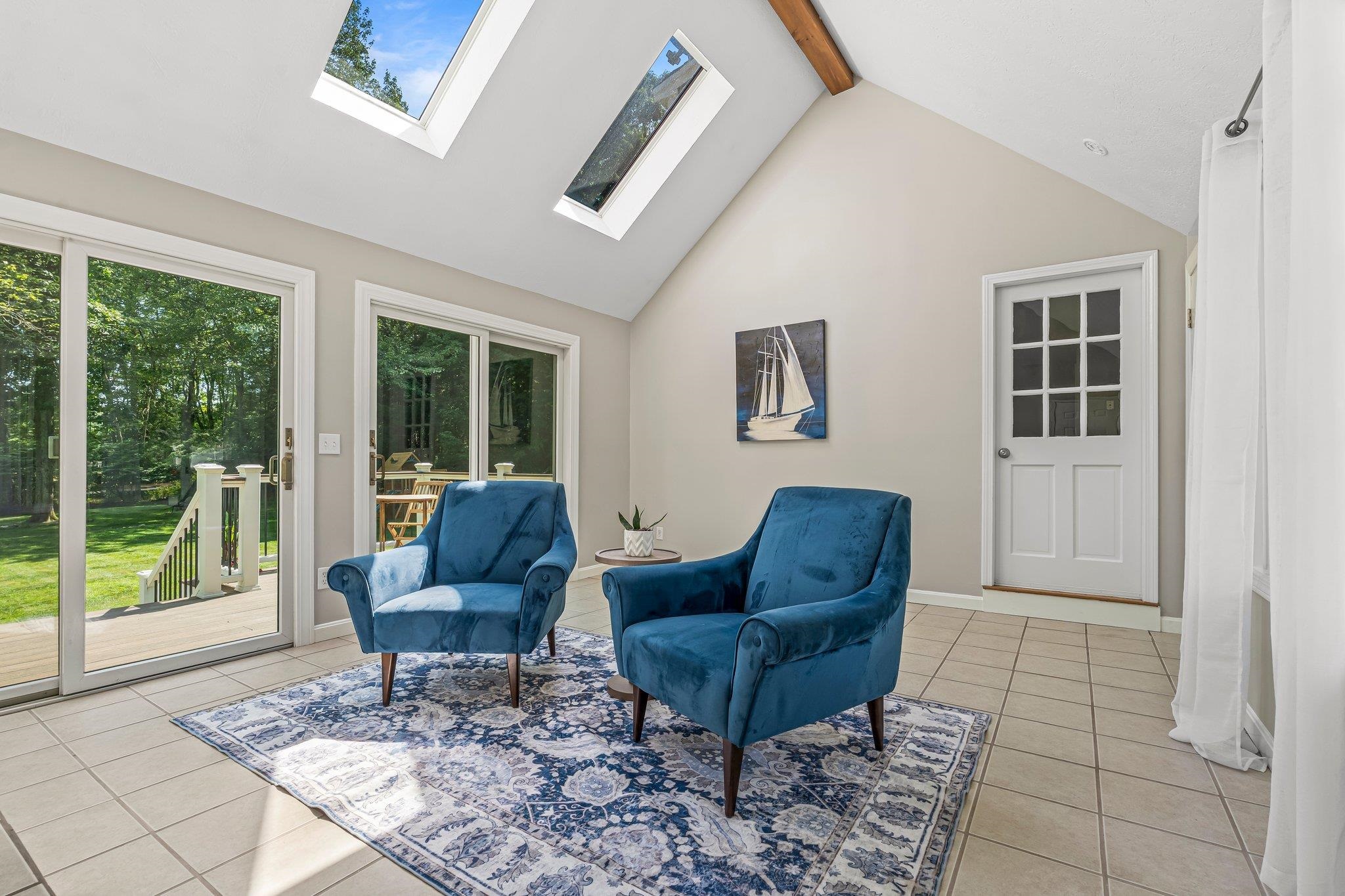 5 Catskill Drive