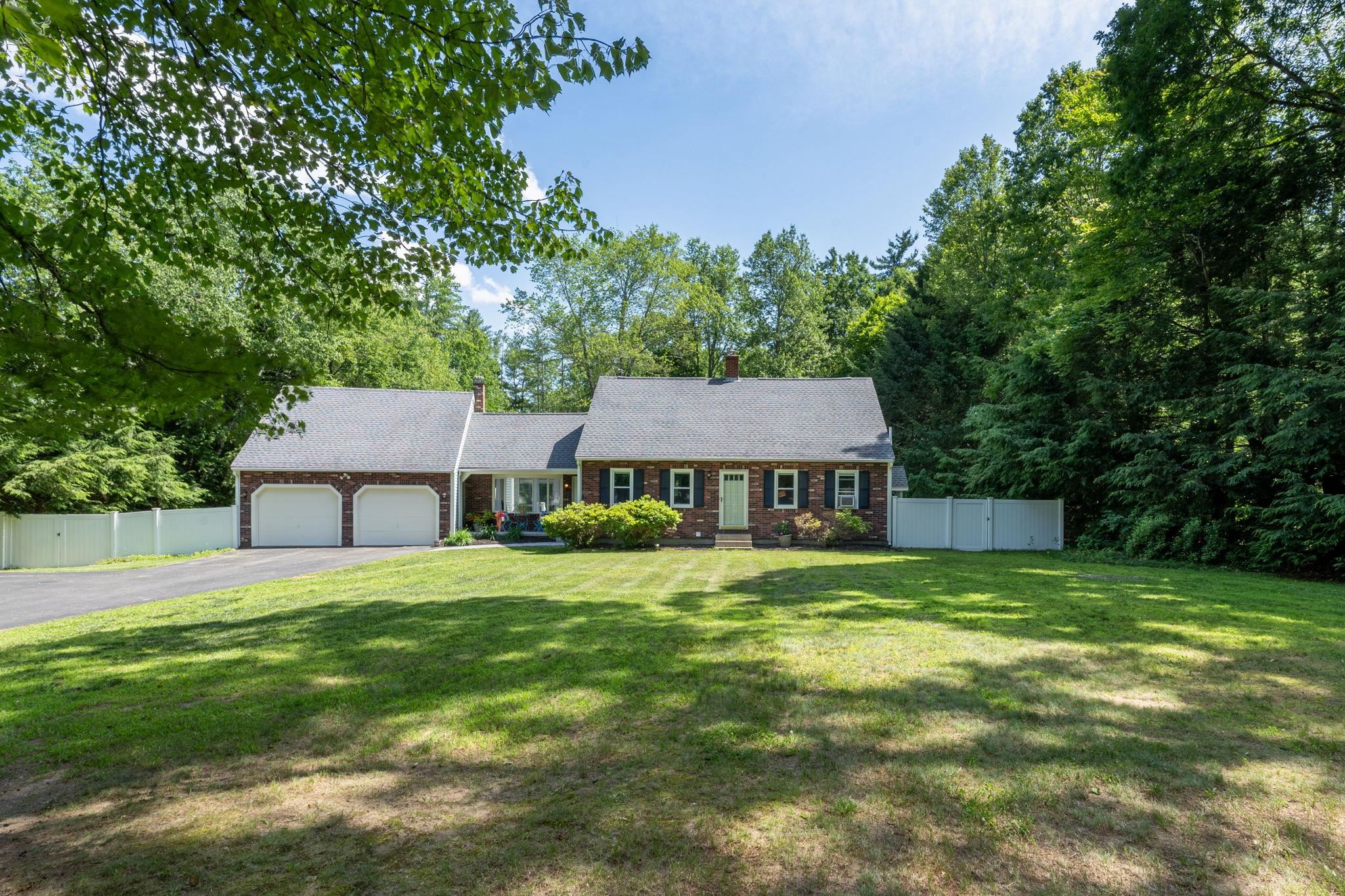 5 Catskill Drive
