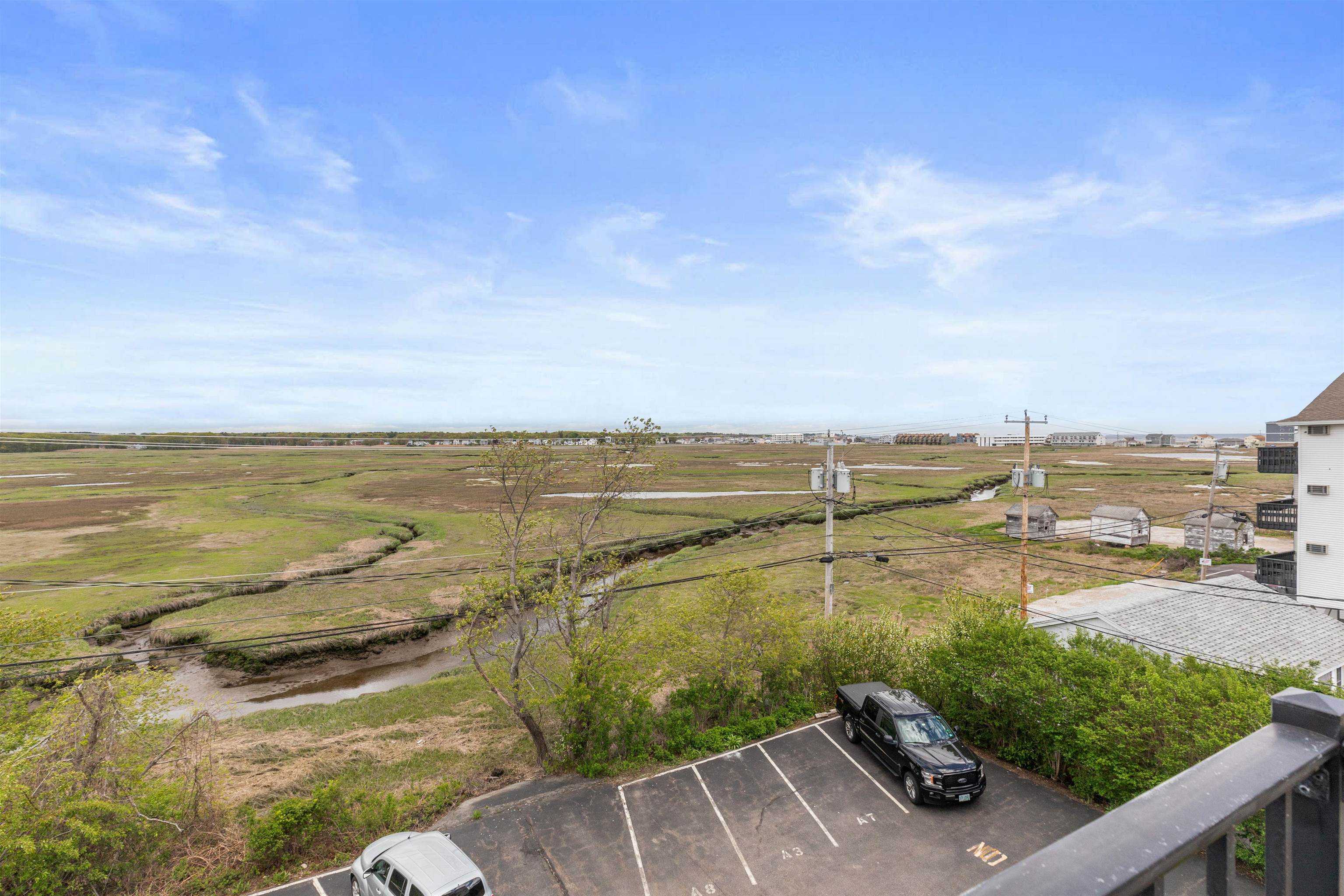 407 Ocean Boulevard B11