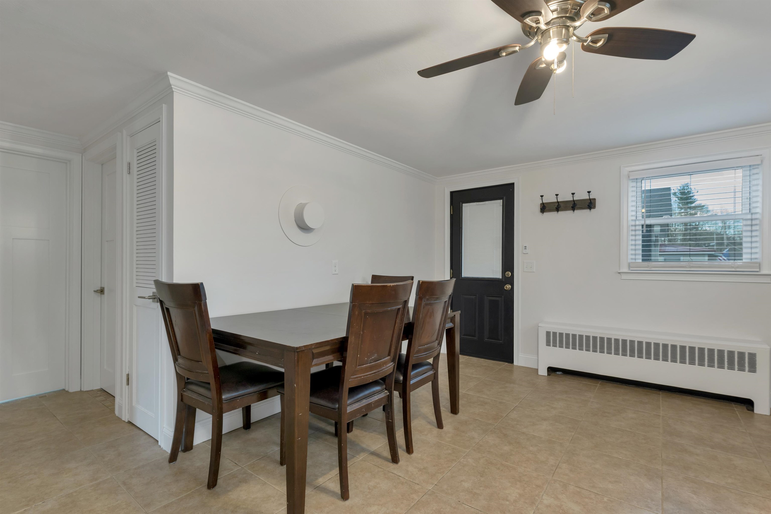 5 Pleasant Street
