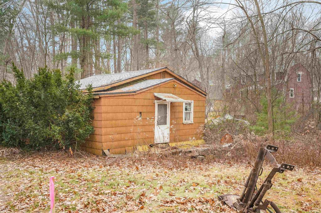 Photo of 2628 King Street, Salem, NH 03079 (MLS # 5071086)