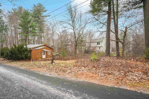 Photo of 2628 King Street, Salem, NH 03079 (MLS # 5071086)